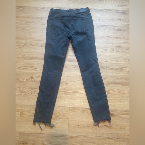 COPY - Madewell black distressed mid rise 9 in skinny jeans - Picture 4 of 4